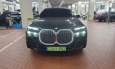 BMW 7-Series 2026, 4589 км, за 105684.65 USD