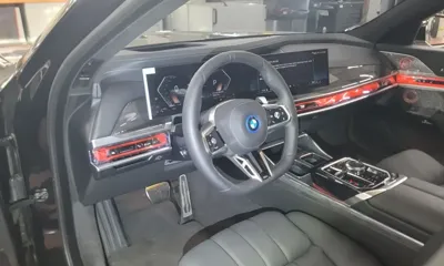 BMW 7-Series 2026, 4589 км, за 105684.65 USD - фото 8
