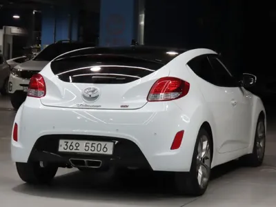 Hyundai Veloster 2015, 110300 км, за 5724.7 USD