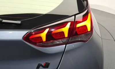 Hyundai Veloster 2019, 124089 км, за 9452.54 USD - фото 24