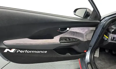 Hyundai Veloster 2019, 124089 км, за 9452.54 USD - фото 25