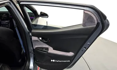 Hyundai Veloster 2019, 124089 км, за 9452.54 USD - фото 26