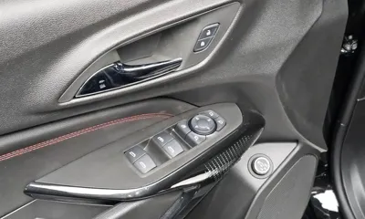 ChevroletGMDaewoo Trax 2025, 40302 км, за 13719.31 USD - фото 27