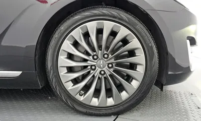 Genesis EQ900 2016, 141689 км, за 12884.04 USD