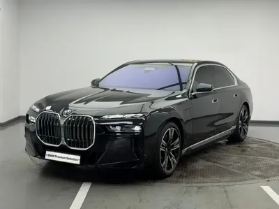 BMW 7-Series · 2026 год
