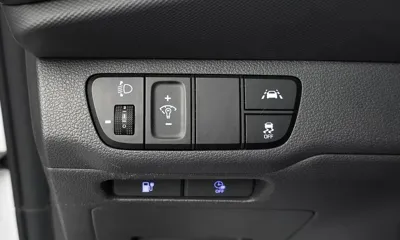 Hyundai Ioniq 2020, 299308 км, за 5842.2 USD - фото 18