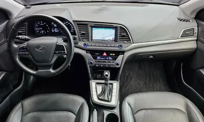 Hyundai Avante 2016, 86010 км, за 5285.76 USD - фото 7