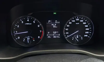Hyundai Avante 2016, 86010 км, за 5285.76 USD - фото 8