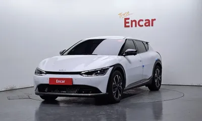 Kia EV6 · 2023 год