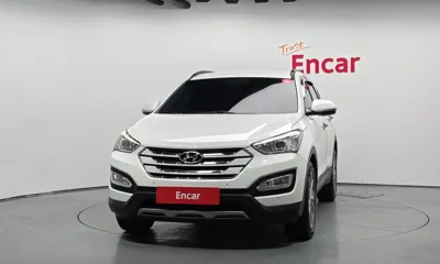 Hyundai Santafe 2015, 153889 км, за 6110.64 USD