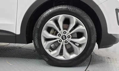 Hyundai Santafe 2015, 153889 км, за 6110.64 USD