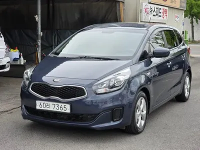 Kia Carens 2014, 194600 км, за 2166.21 USD