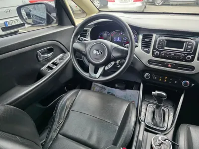 Kia Carens 2014, 194600 км, за 2166.21 USD - фото 12