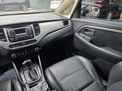 Kia Carens 2014, 194600 км, за 2166.21 USD - фото 13