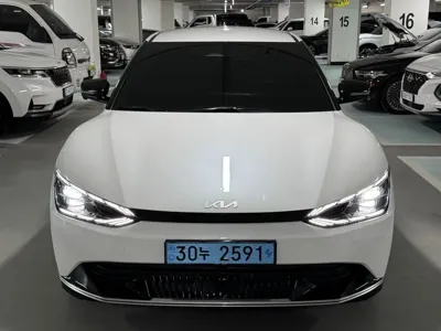 Kia EV6 2023, 305087 км, за 13586.42 USD - фото 3