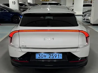 Kia EV6 2023, 305087 км, за 13586.42 USD - фото 4