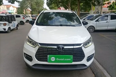 BYD Yuan New Energy 2019, 59900 км, за 8434 USD