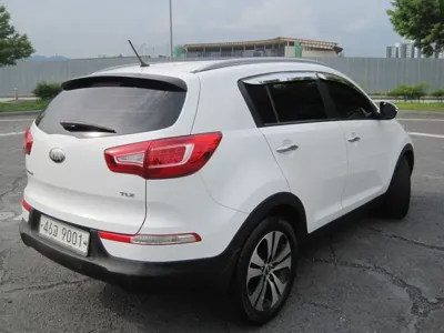 Kia Sportage 2013, 192068 км, за 3610.35 USD