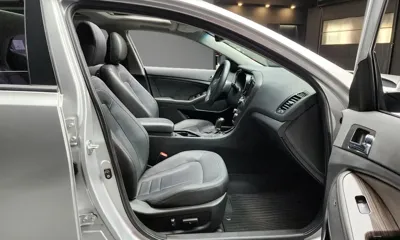 Kia K5 2012, 87905 км, за 4335.26 USD - фото 10