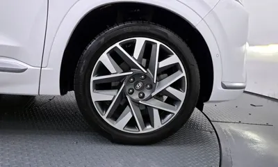Hyundai Santafe 2021, 56793 км, за 18511.23 USD