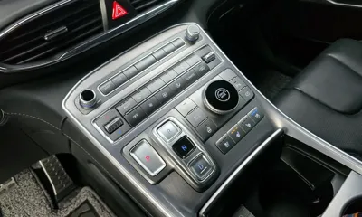 Hyundai Santafe 2021, 56793 км, за 18511.23 USD - фото 9