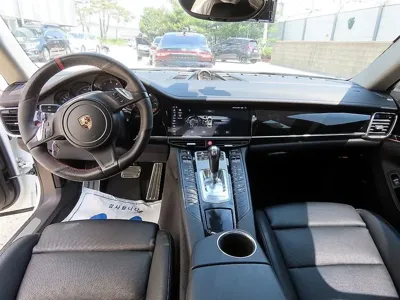 Porsche Panamera 2016, 100596 км, за 17728.58 USD - фото 6