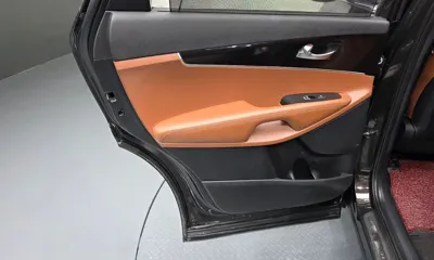 Kia Sorento 2019, 69790 км, за 12603.39 USD - фото 25