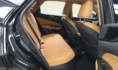 Lexus NX 2025, 25349 км, за 40268.06 USD - фото 12
