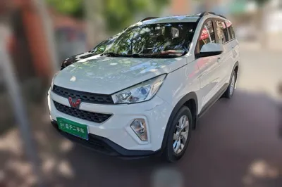 Wuling Hongguang S3 · 2019 год