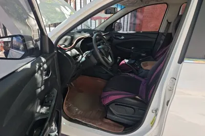 Wuling Hongguang S3 2019, 46800 км, за 5566 USD - фото 16