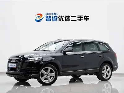 Audi Q7 · 2012 год