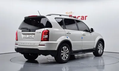 KG_Mobility_Ssangyong Rexton 2014, 215207 км, за 2409.32 USD