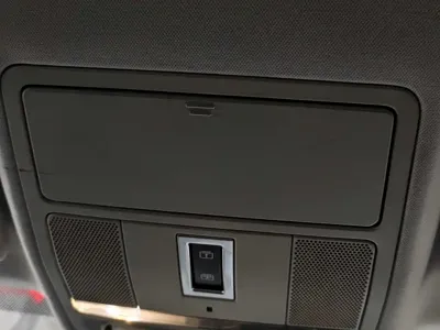 Land Rover Evoque 2015, 99000 км, за 7916.27 USD - фото 6