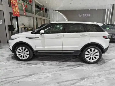 Land Rover Evoque 2015, 99000 км, за 7916.27 USD - фото 15