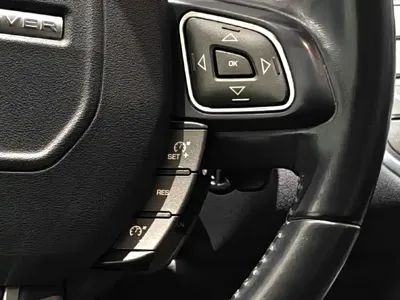 Land Rover Evoque 2015, 99000 км, за 7916.27 USD - фото 25