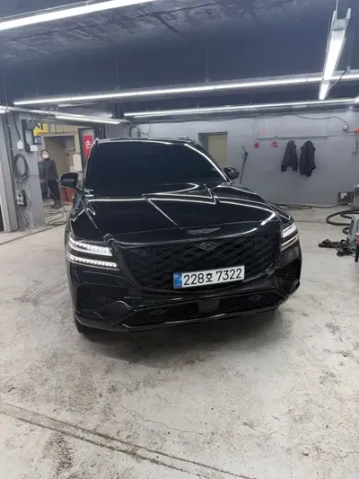 Genesis GV80 · 2025 год