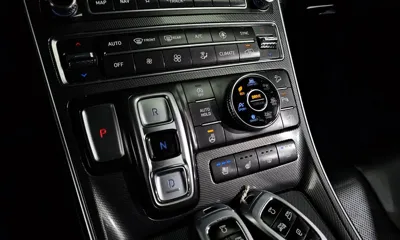 Hyundai Santafe 2023, 79372 км, за 15785.32 USD - фото 9