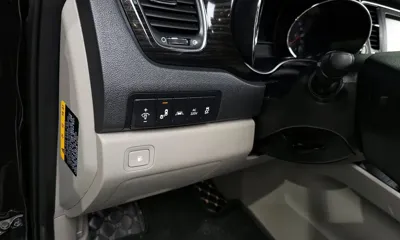 Kia Canival 2019, 82733 км, за 12546.31 USD - фото 17