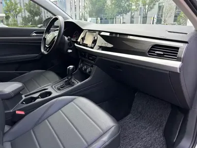 Volkswagen Lavida 2020, 60000 км, за 7262.96 USD