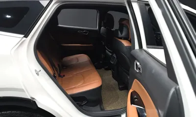 Kia Sportage 2022, 88112 км, за 17516.44 USD - фото 12