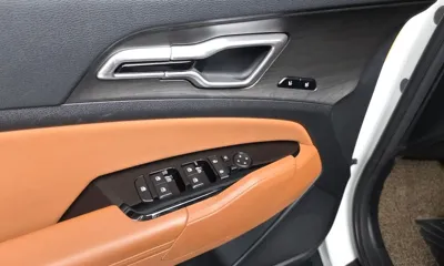 Kia Sportage 2022, 88112 км, за 17516.44 USD - фото 29