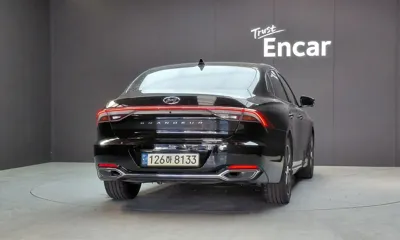 Hyundai Grandeur 2023, 59006 км, за 16738.87 USD