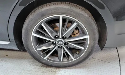 Hyundai Grandeur 2023, 59006 км, за 16604.8 USD - фото 21