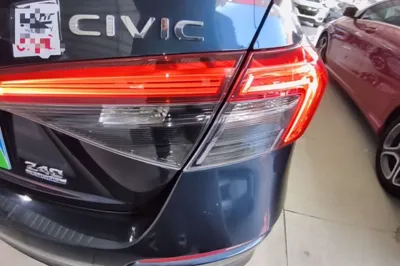 Honda Civic 2022, 58099 км, за 14447 USD - фото 12