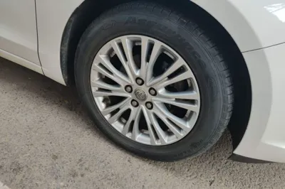 Buick GT 2016, 112500 км, за 4389 USD - фото 8