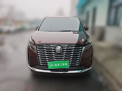 Buick GL8 2023, 104300 км, за 30786 USD - фото 2