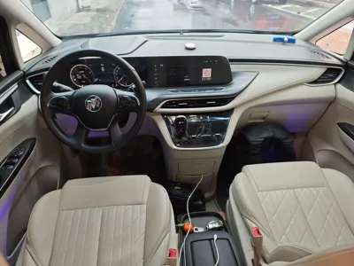 Buick GL8 2023, 104300 км, за 30786 USD - фото 10