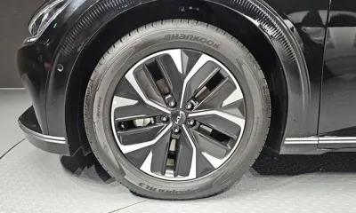 Kia EV6 2023, 45035 км, за 23272.44 USD