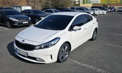 Kia K3 2018, 137427 км, за 5534.93 USD