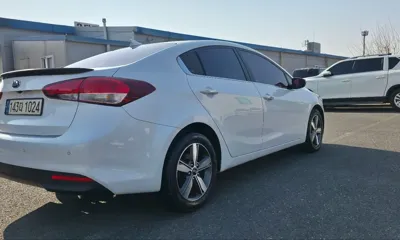 Kia K3 2018, 137427 км, за 5500.56 USD - фото 12